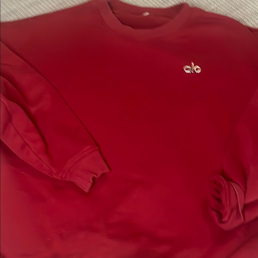 Accolade Crew Neck Pullover Alo